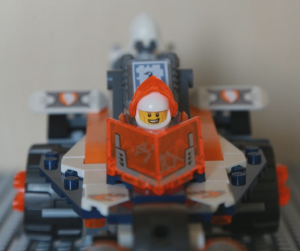 lego-nexo-knights-video1---image1.png